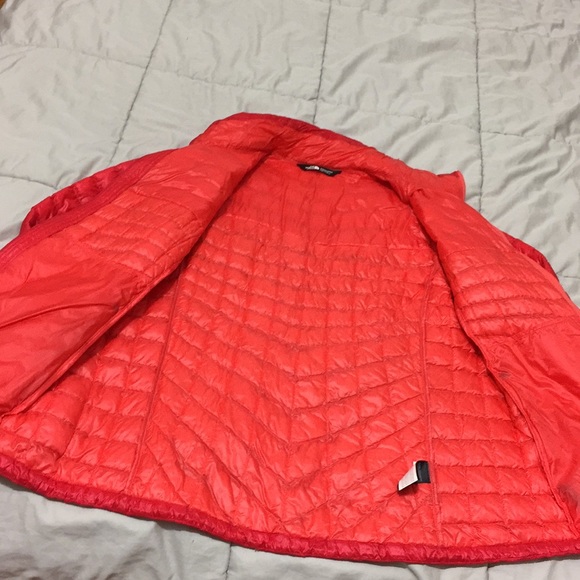 North face jacket size L - Picture 3 of 12